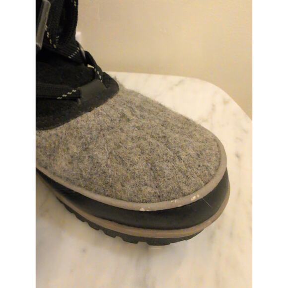 Sorel Tivoli Iv Grey and Black Snow Boots size 8 - Picture 4 of 10